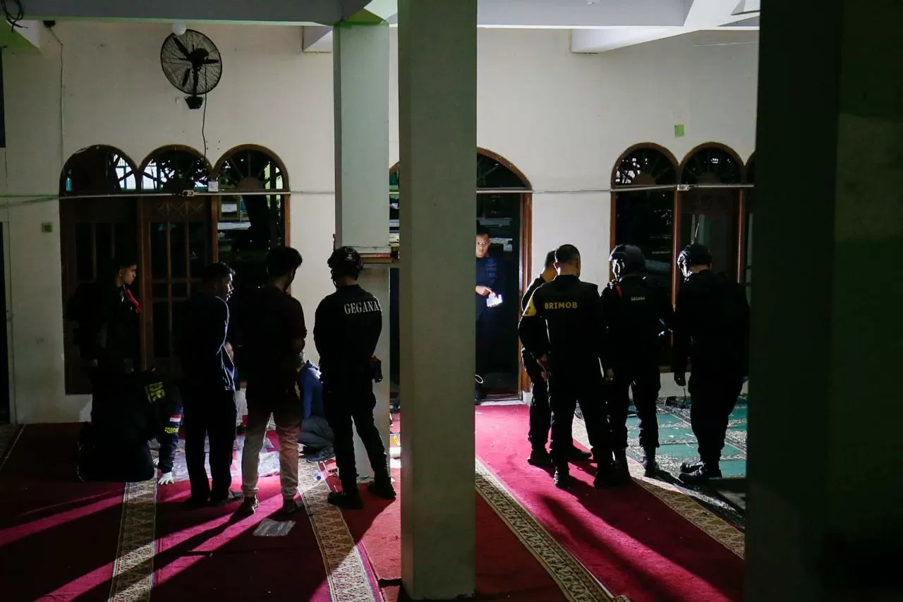 Suasana Olah TKP di...