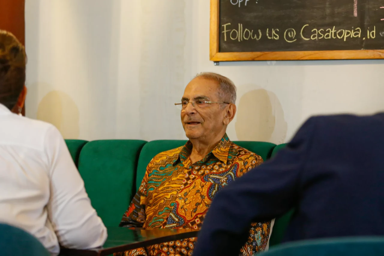 Momen Ngopi Santai Presiden...