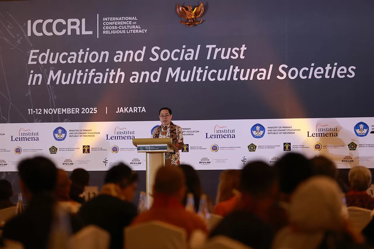 Konferensi Internasional...