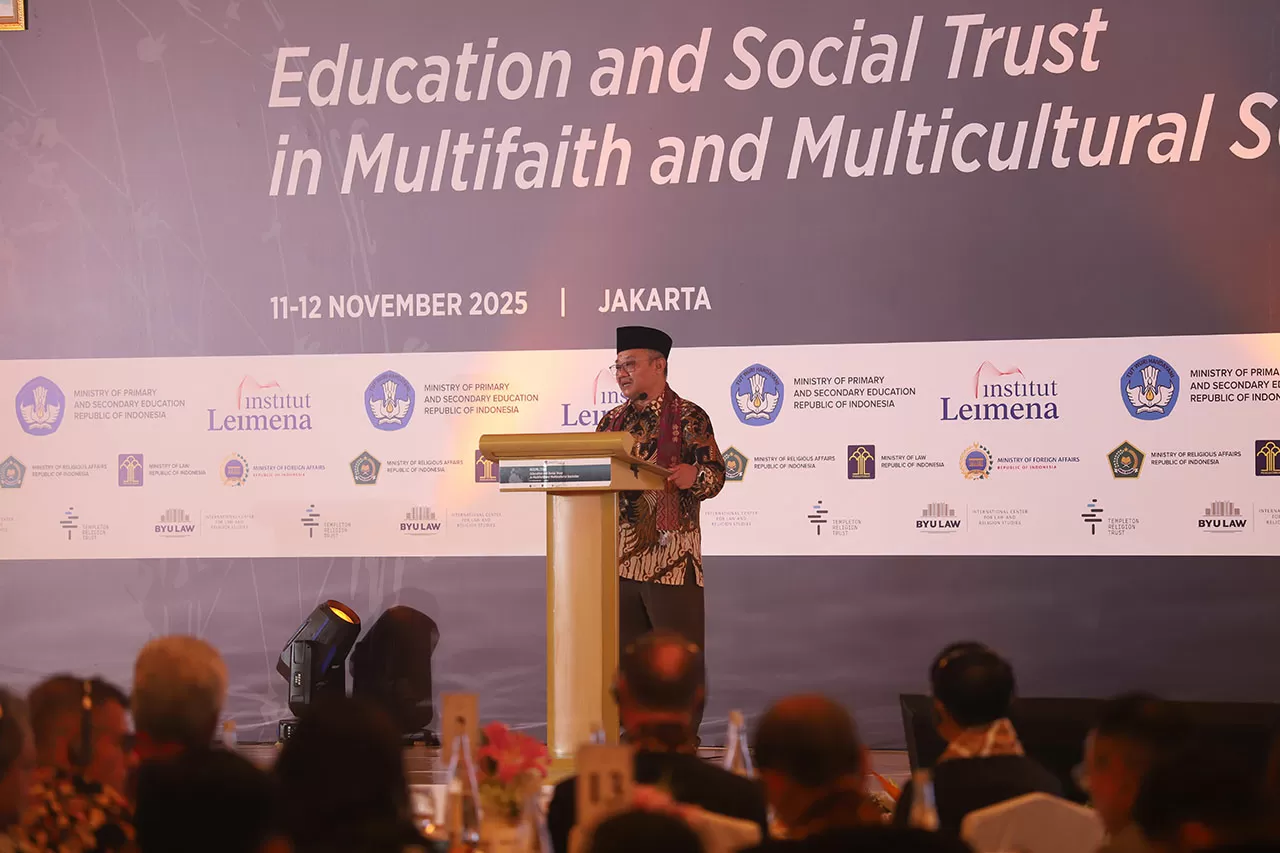 Konferensi Internasional...