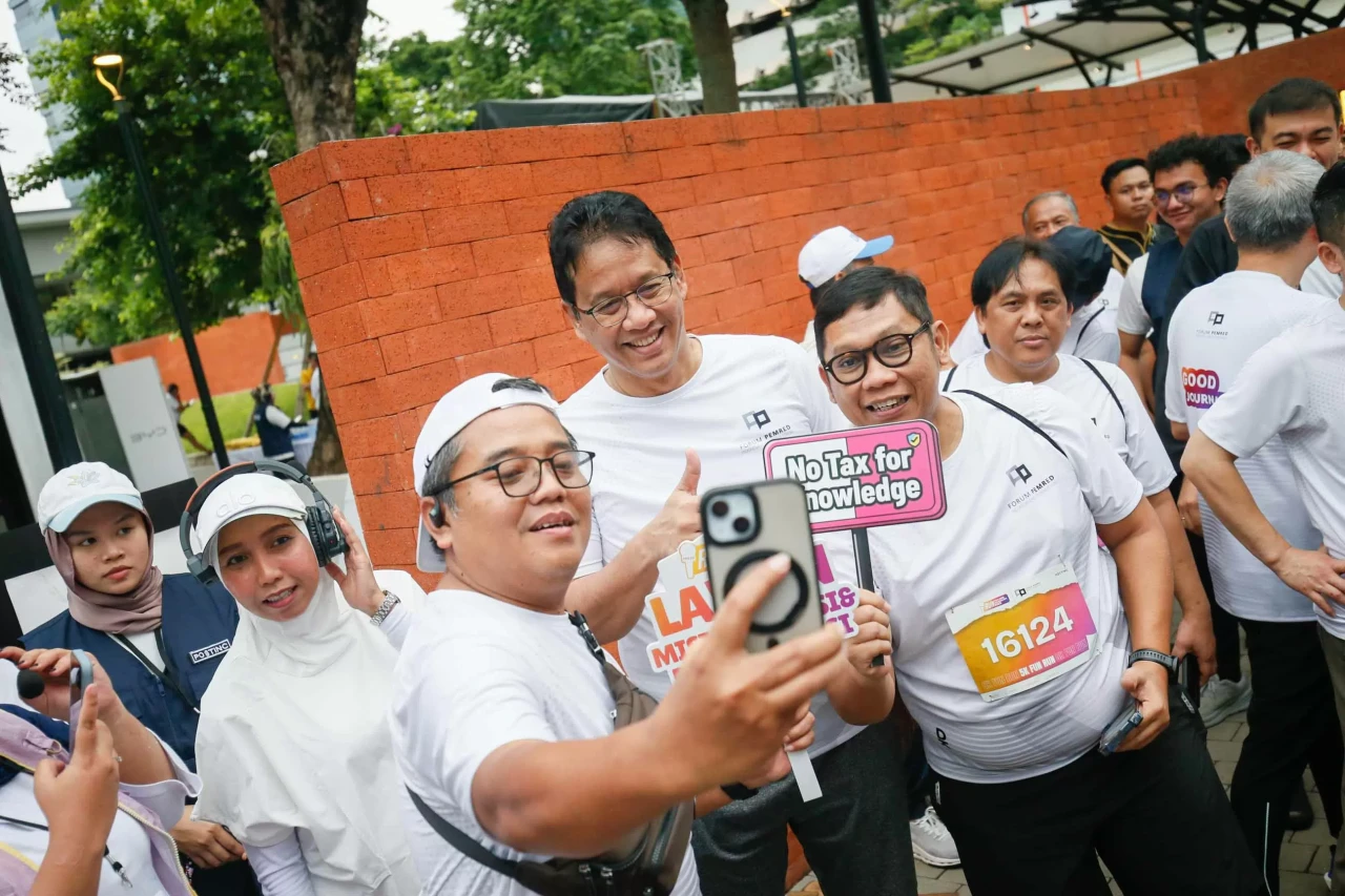 Menkeu Purbaya Hadir...