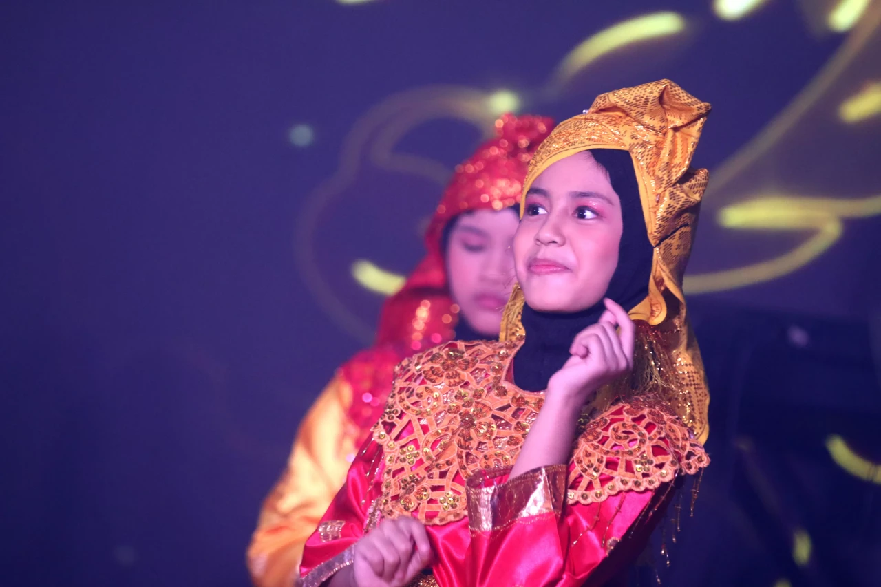 Buku Ajaib Budaya Nusantara,...
