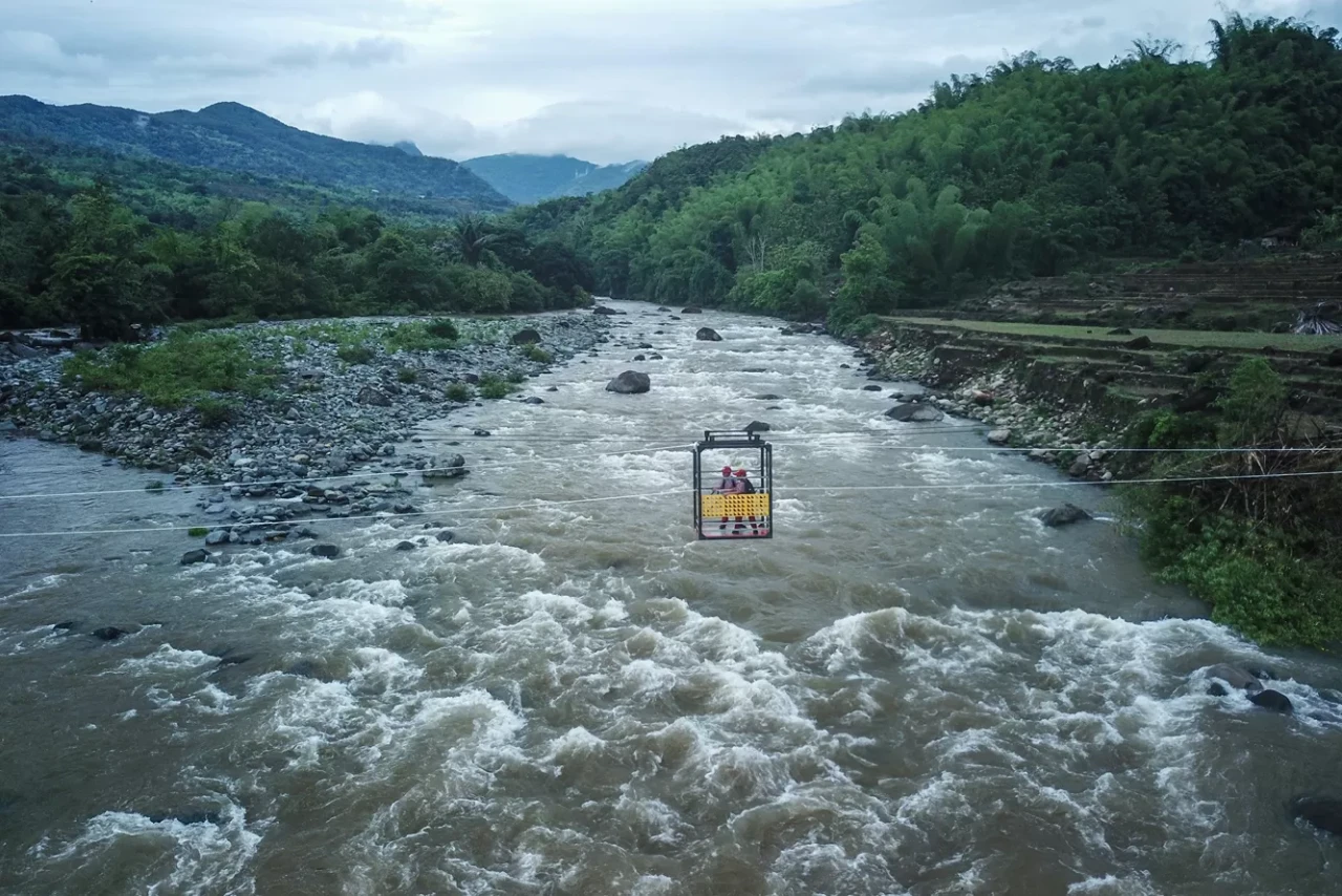 Gondola Desa, Penyelamat...
