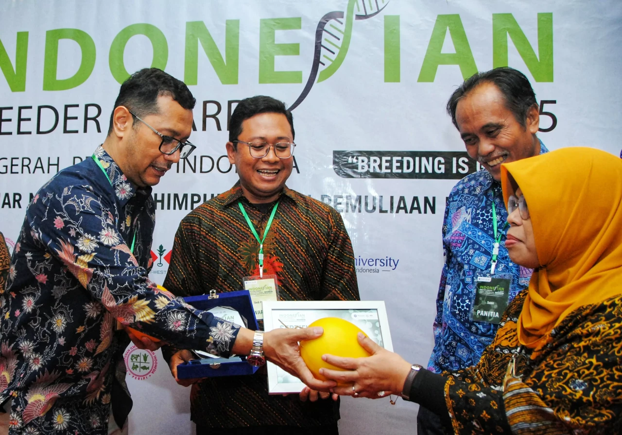 Pemulia Tanaman Berprestasi...