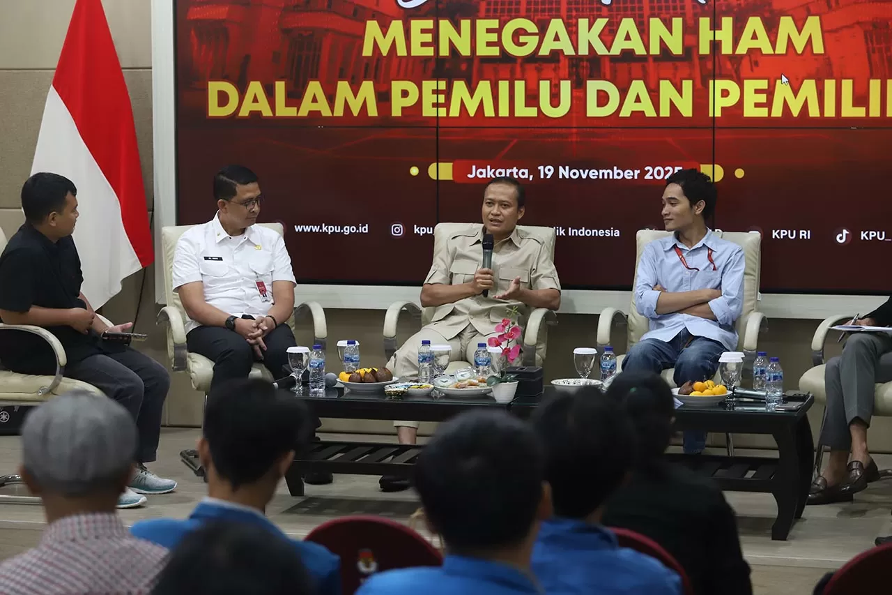 Perlindungan Hak Konstitusional...