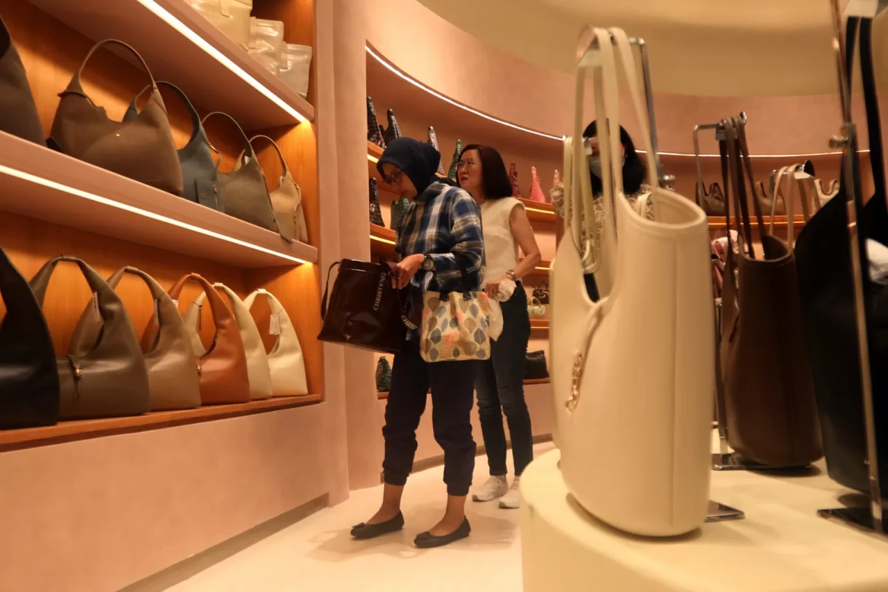 Christy Ng Kini Hadir...