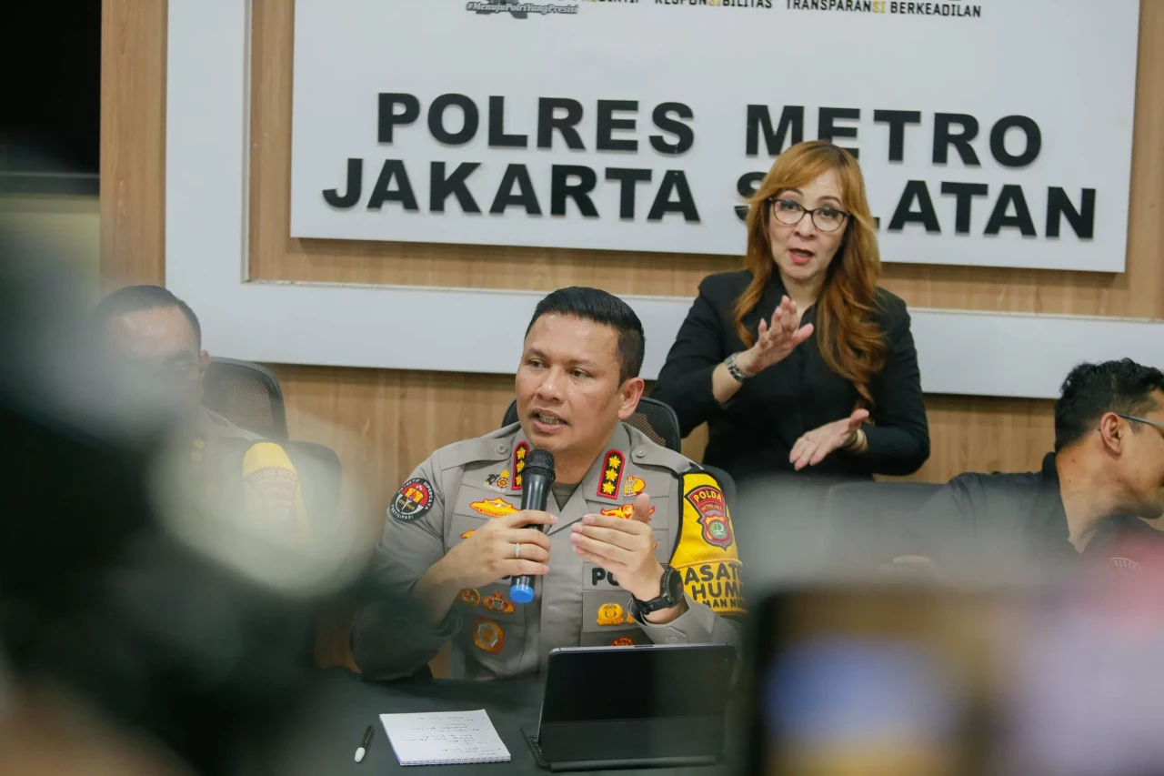 Pembunuhan Alvaro Didorong...
