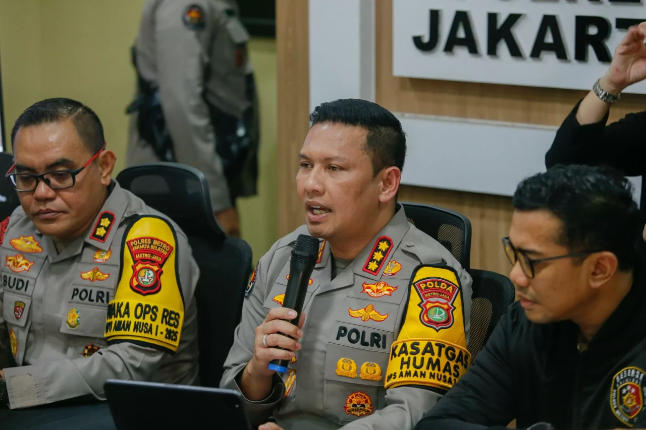 Pembunuhan Alvaro Didorong...
