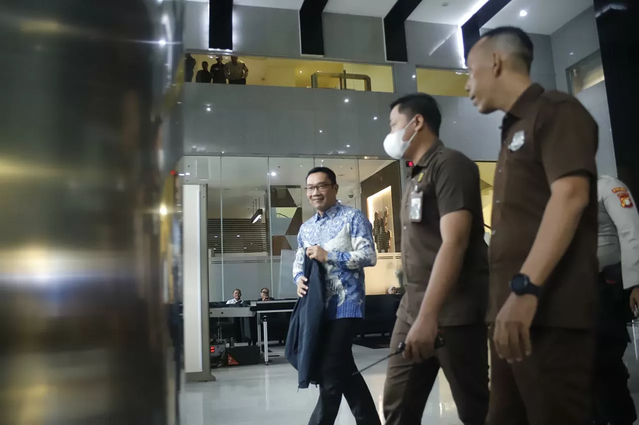 KPK Periksa Ridwan Kamil...