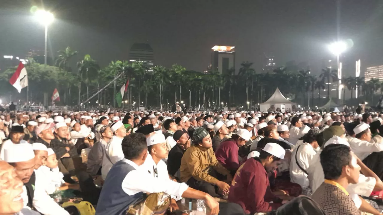 Habib Rizieq Hadiri...