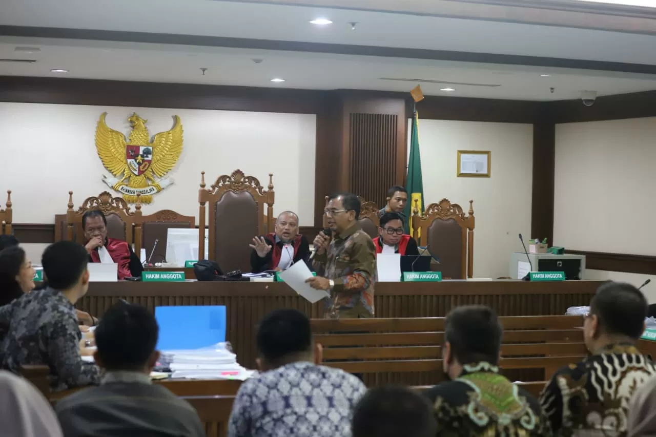 Saksi Tegaskan Permintaan...