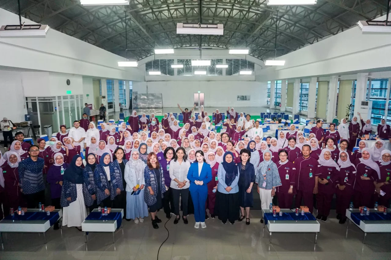Kolaborasi Tenaga Kesehatan...