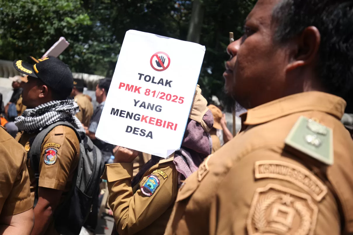 Tuntut Cabut PMK 81,...