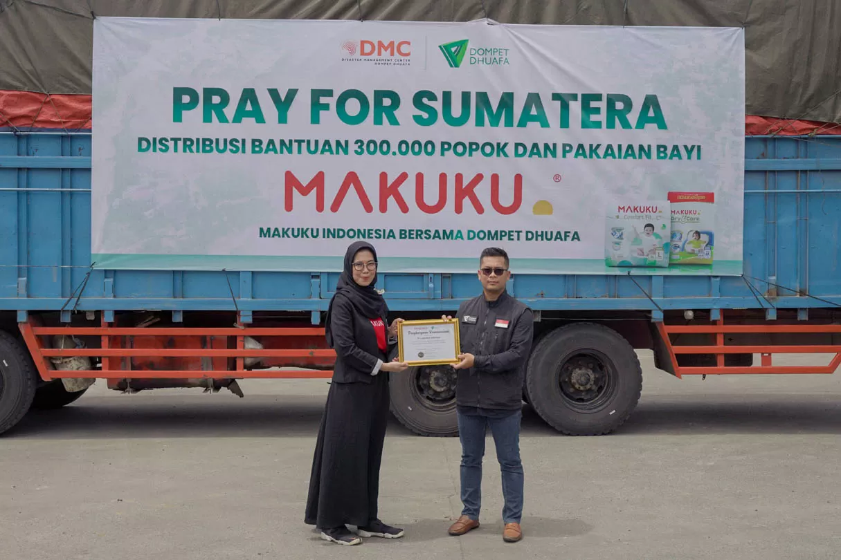 MAKUKU Gandeng Dompet...