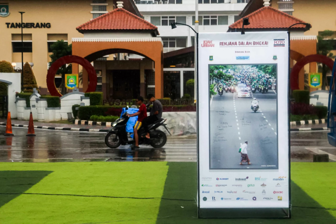 Pameran Jejak Urban...