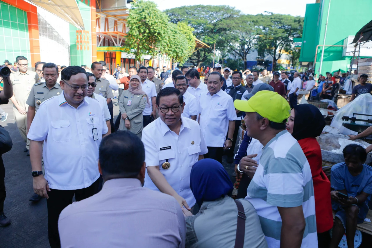 121 Pedagang Korban...