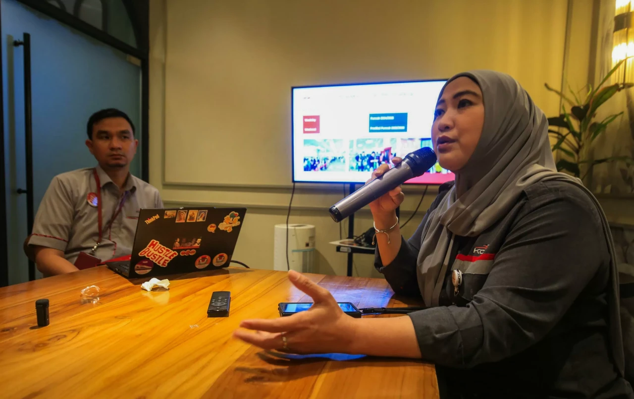 KCIC Siapkan 1.098 Perjalanan...