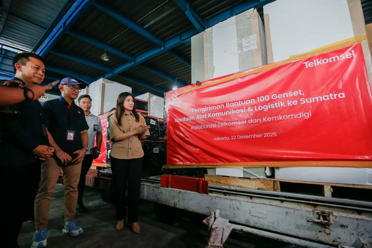 Komdigi Kirim 100 Genset...