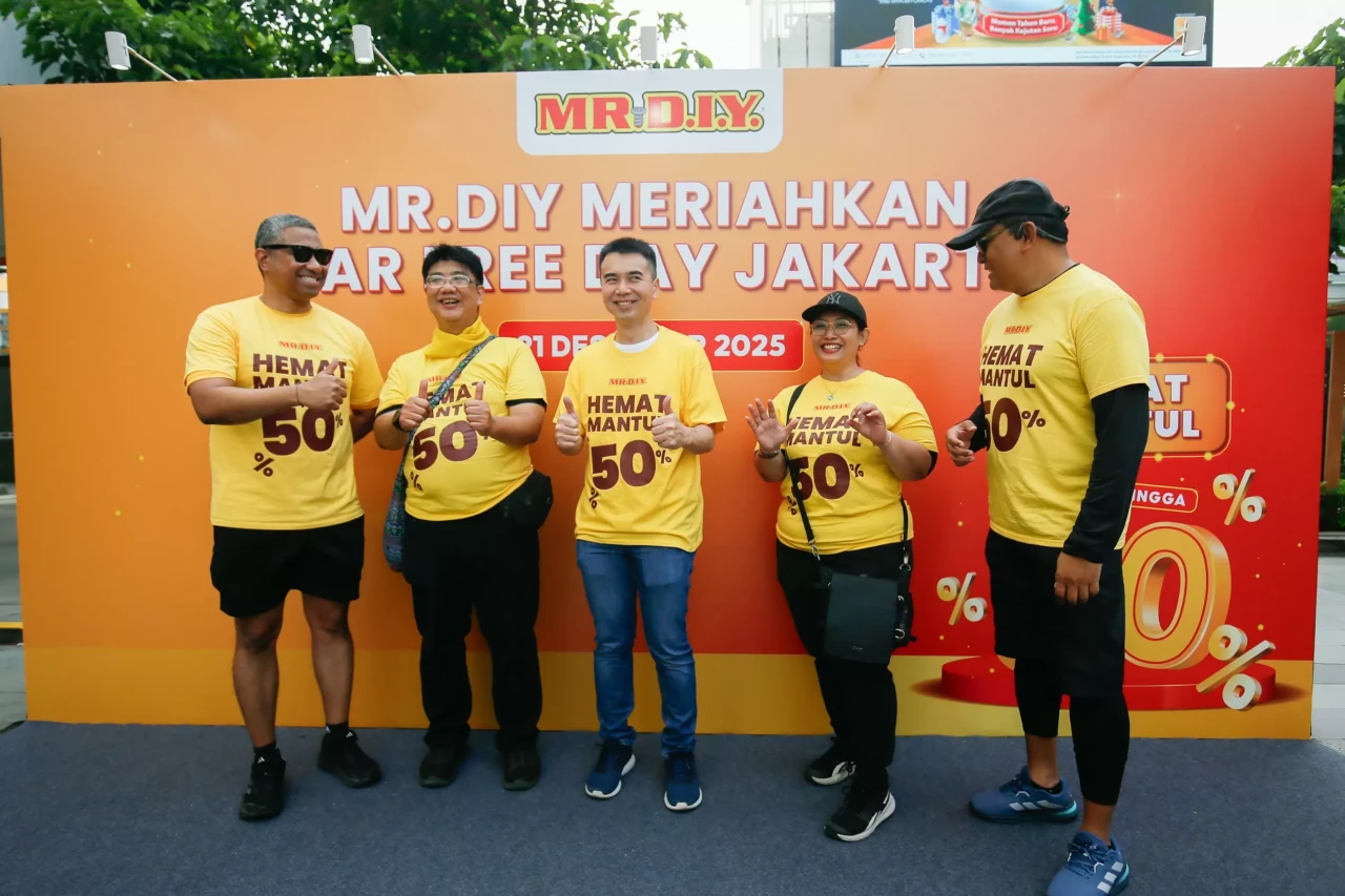 Parade Angkat Pesan...