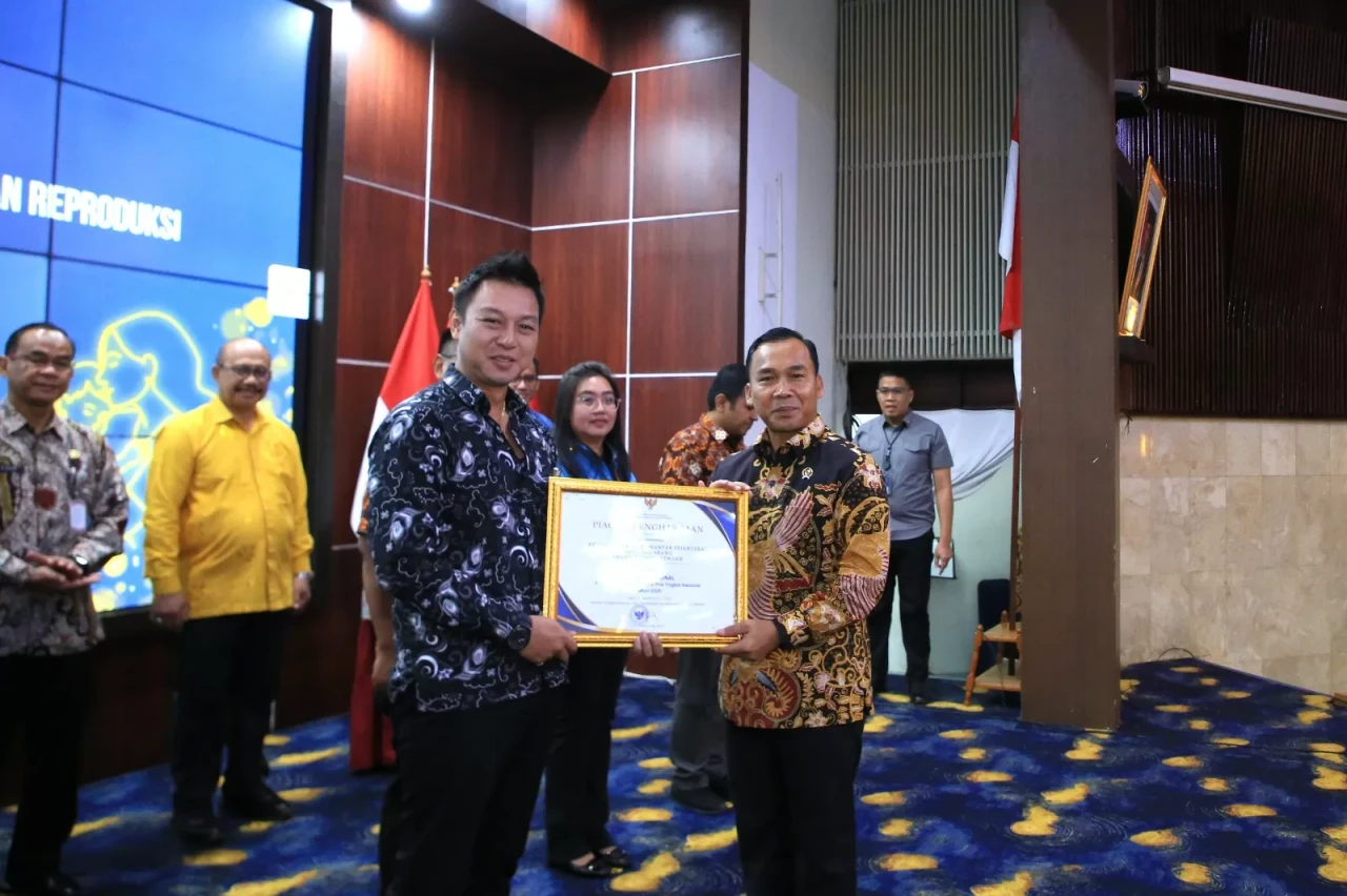 Tingkatkan Layanan KB...