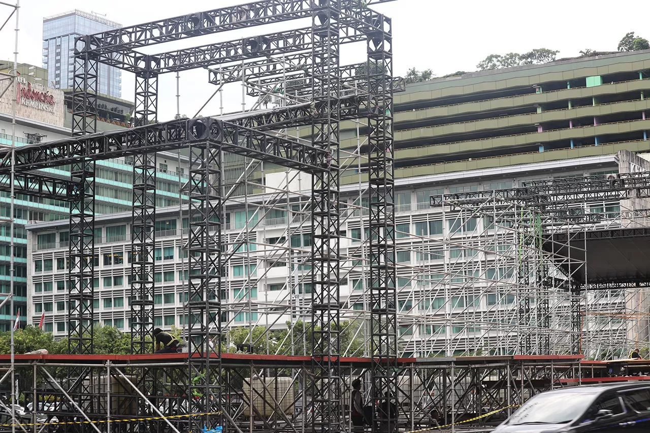 Jakarta Sambut Tahun...
