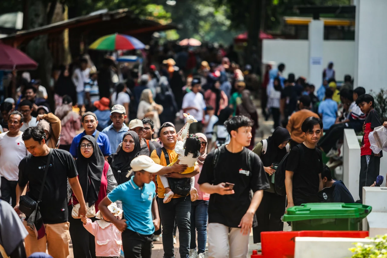 Pengunjung Taman Margasatwa...