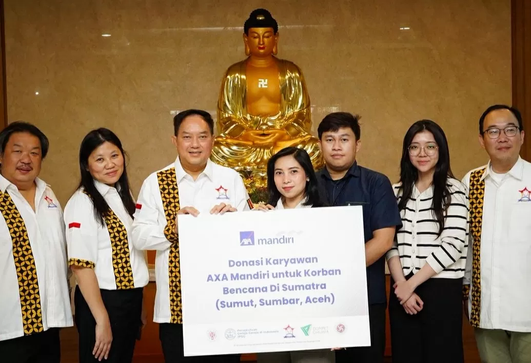 AXA Mandiri Bantu Korban...