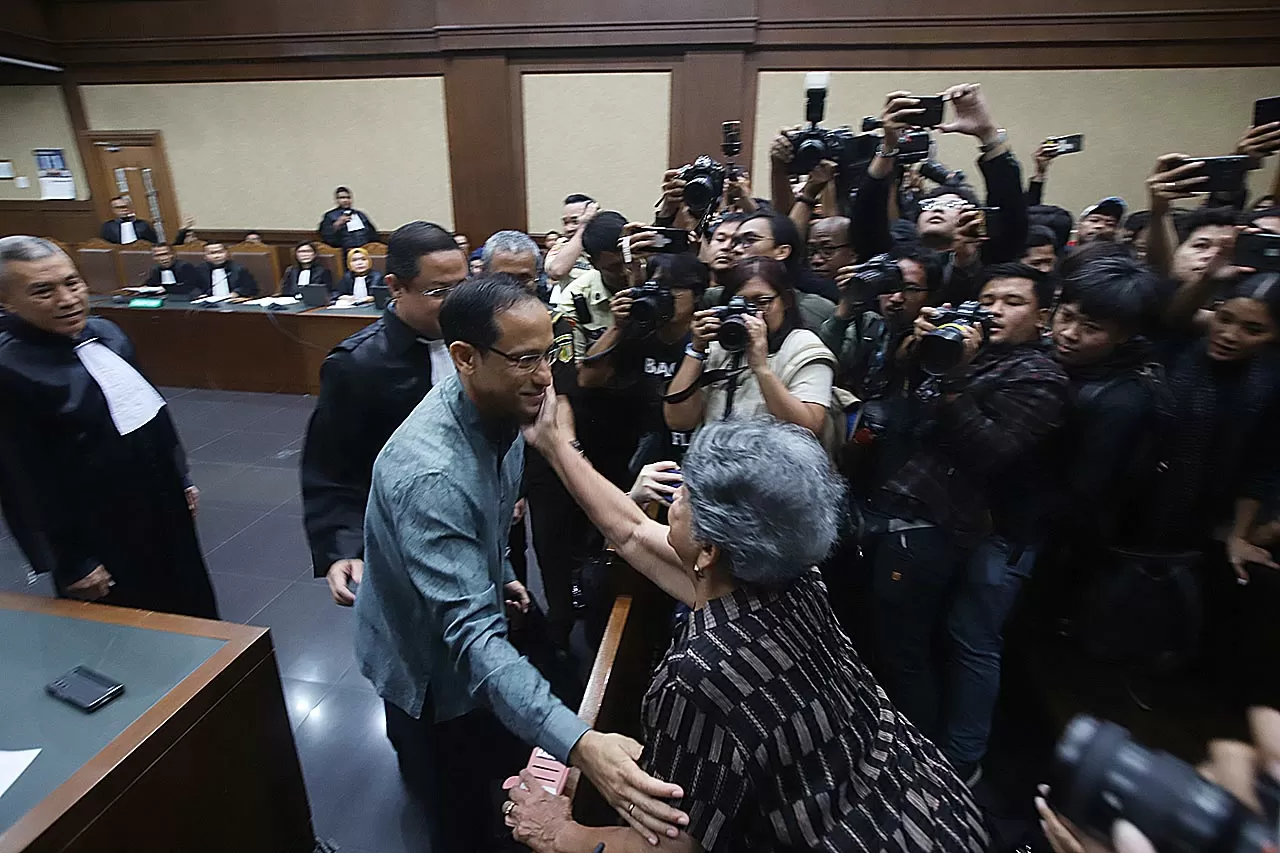 Sidang Perdana Dakwaan...