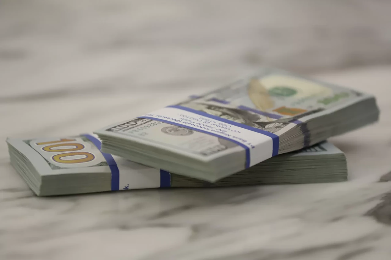 Dolar AS Menguat Usai...