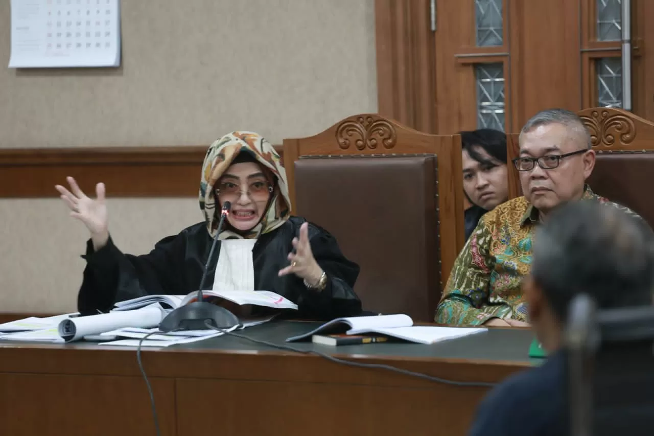 Pengacara Eks Pejabat...