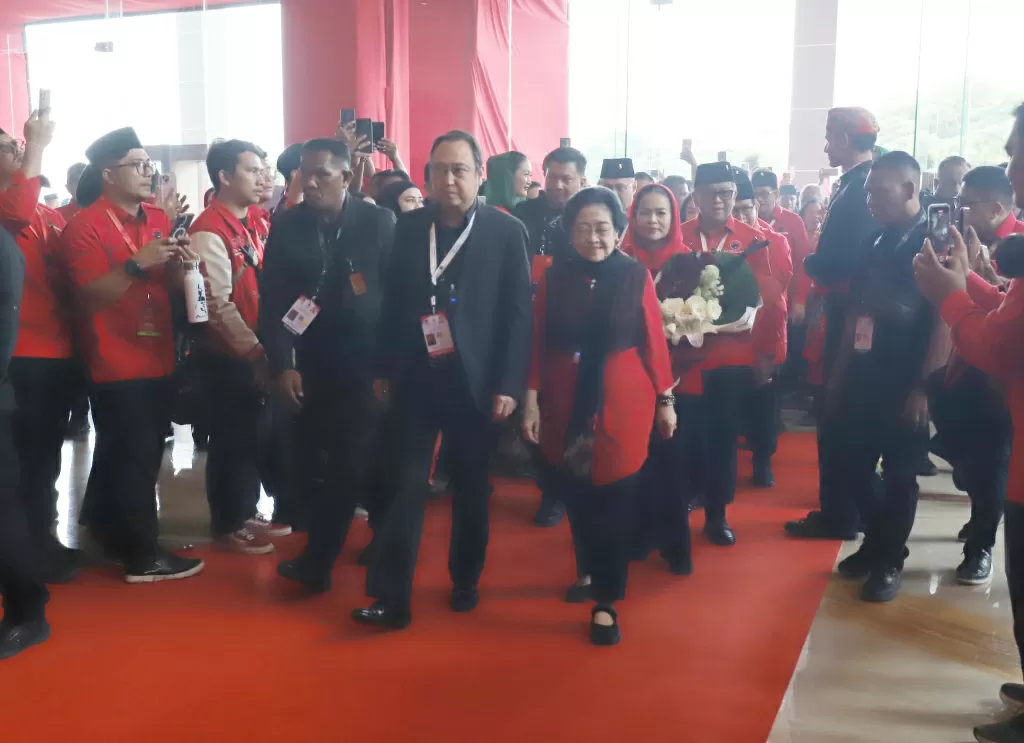 PDIP Gelar Rakernas...