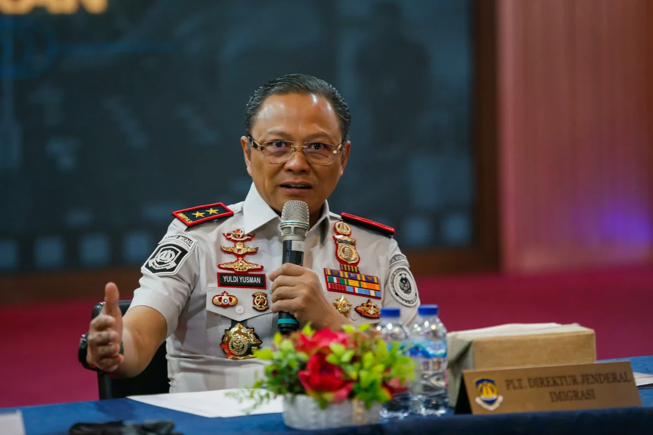 Imigrasi Amankan 27...