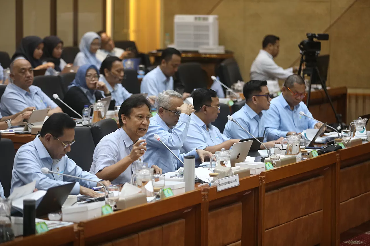 Raker Komisi IX DPR...