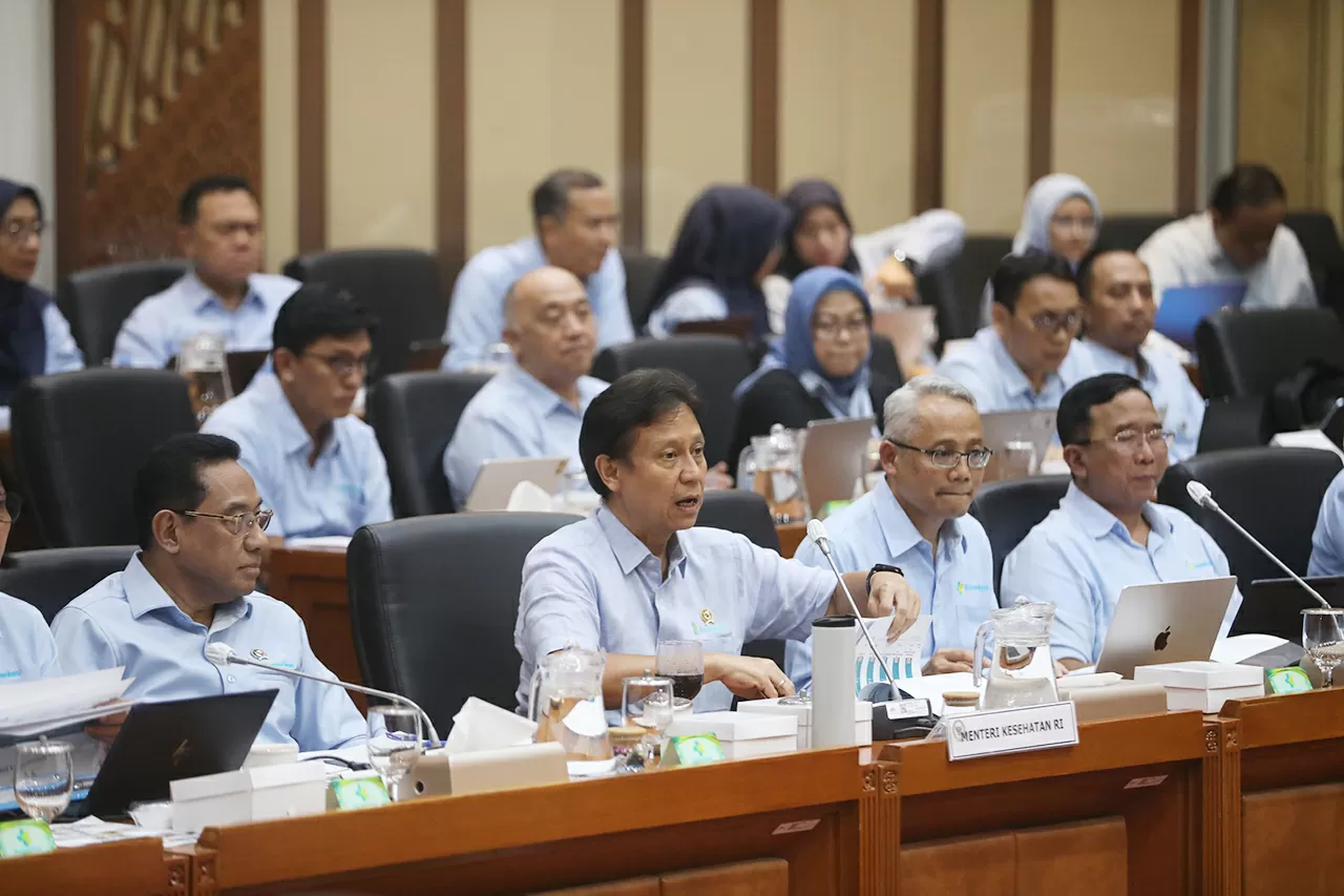 Raker Komisi IX DPR...