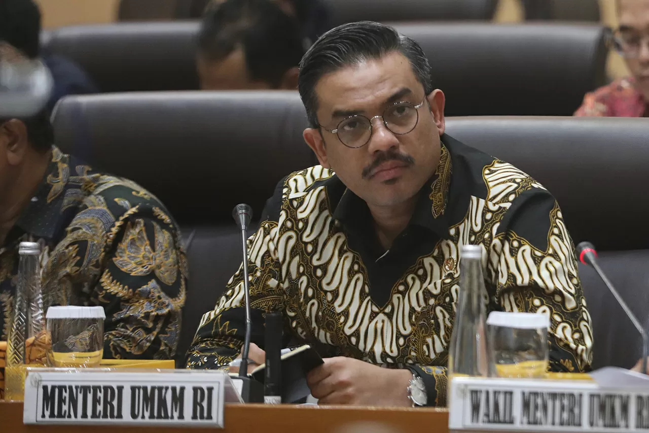 Raker Komisi VII DPR...