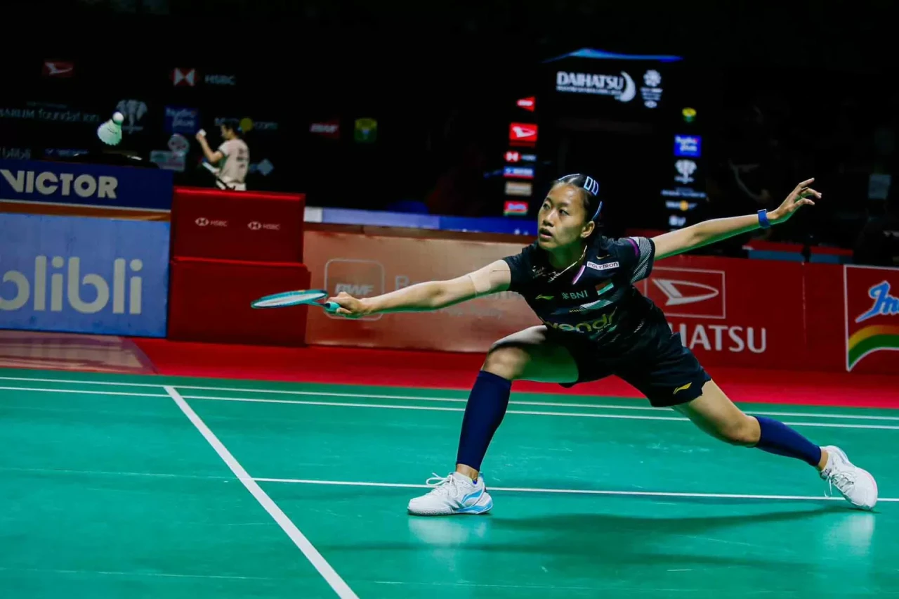 Putri KW Lolos ke 16...