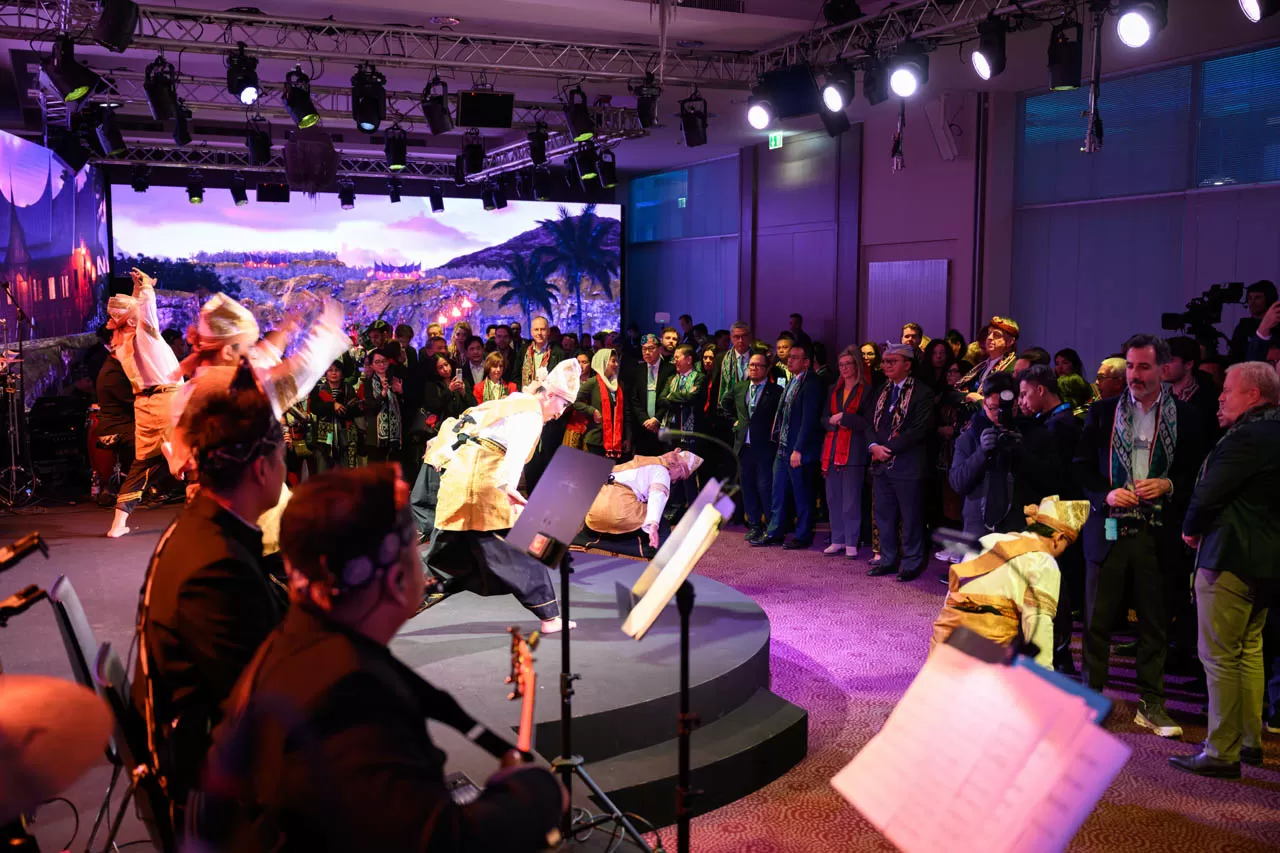 Buka Indonesia Pavilion...
