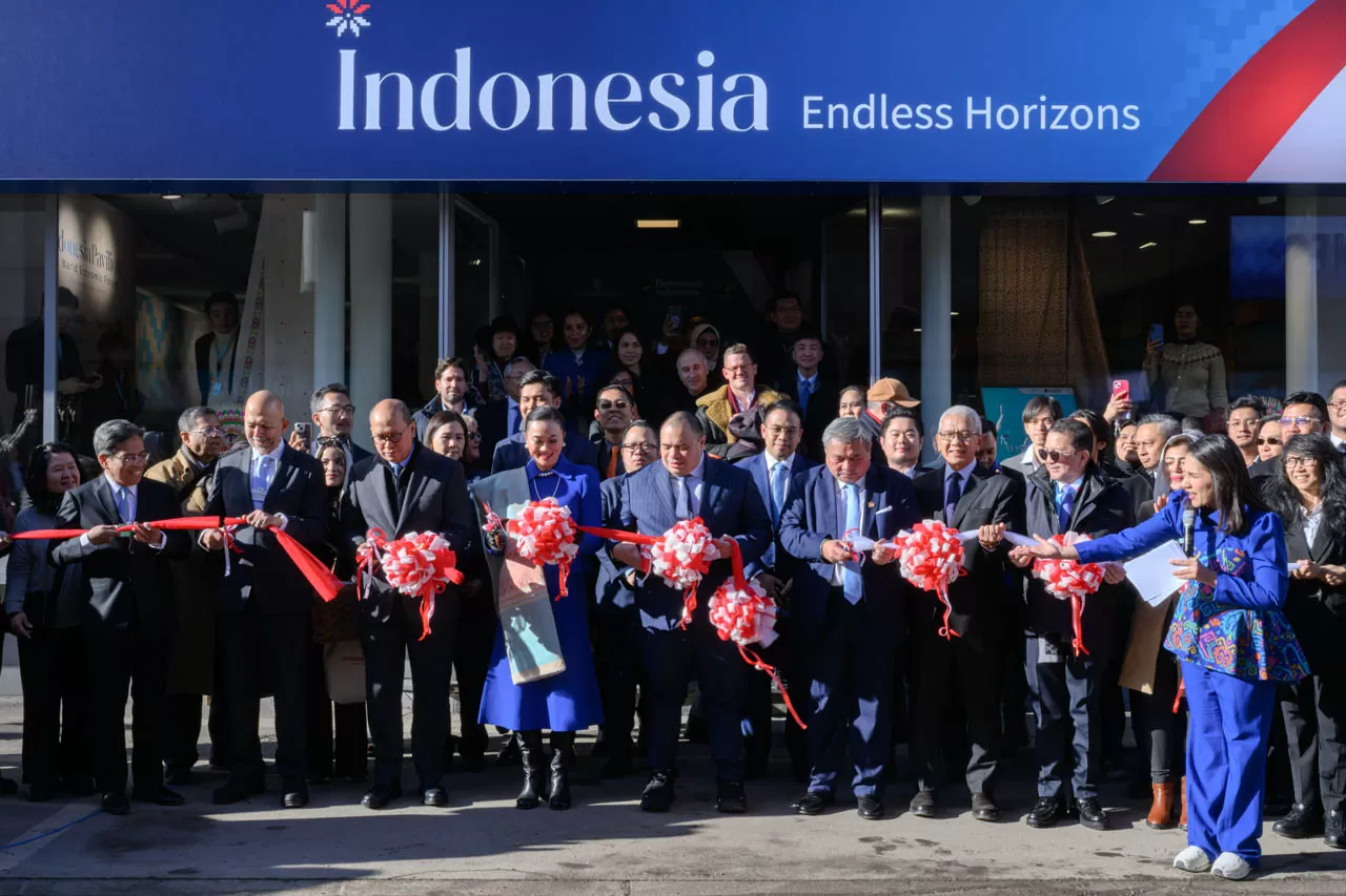 Buka Indonesia Pavilion...