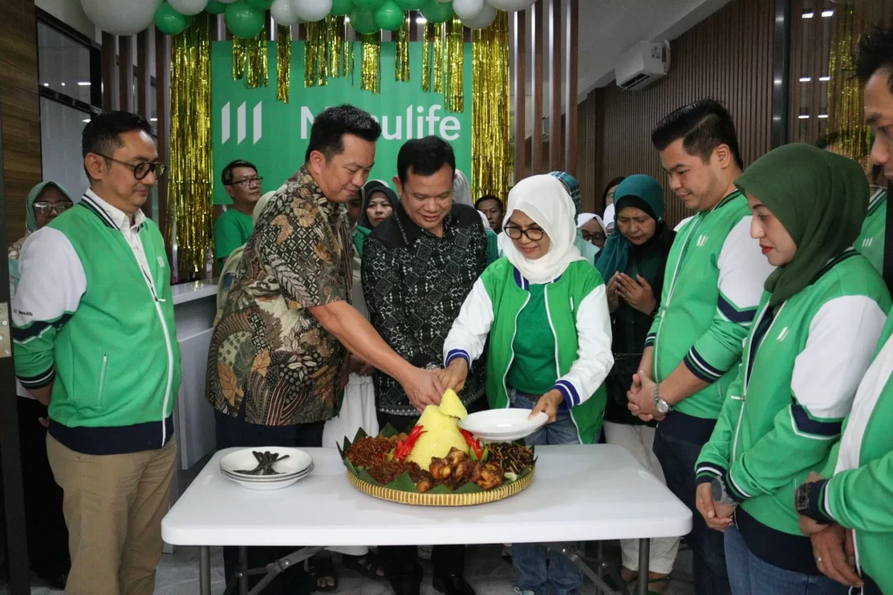 Perkuat Layanan Nasabah,...