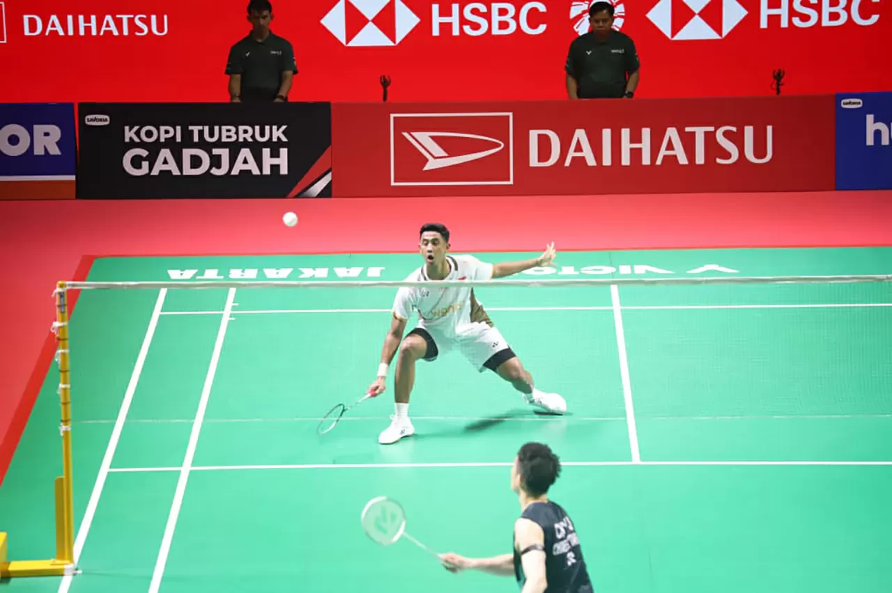 Tampil Dominan, Alwi...
