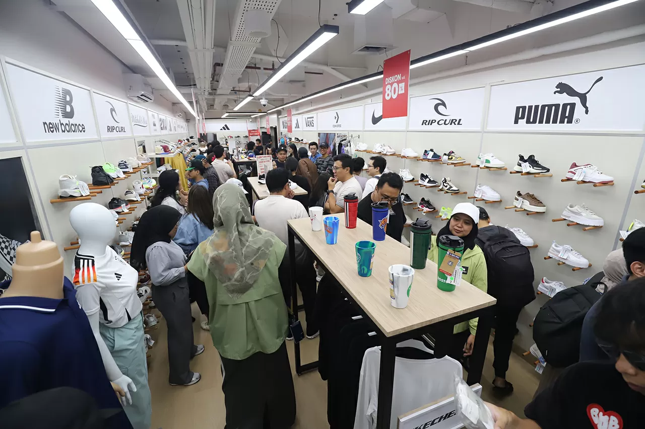 BlibliStyle Outlet Hadirkan...