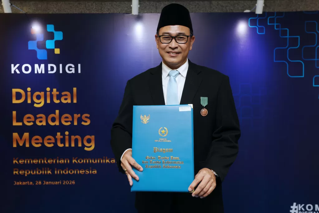 Teguh Prasetya Terima...