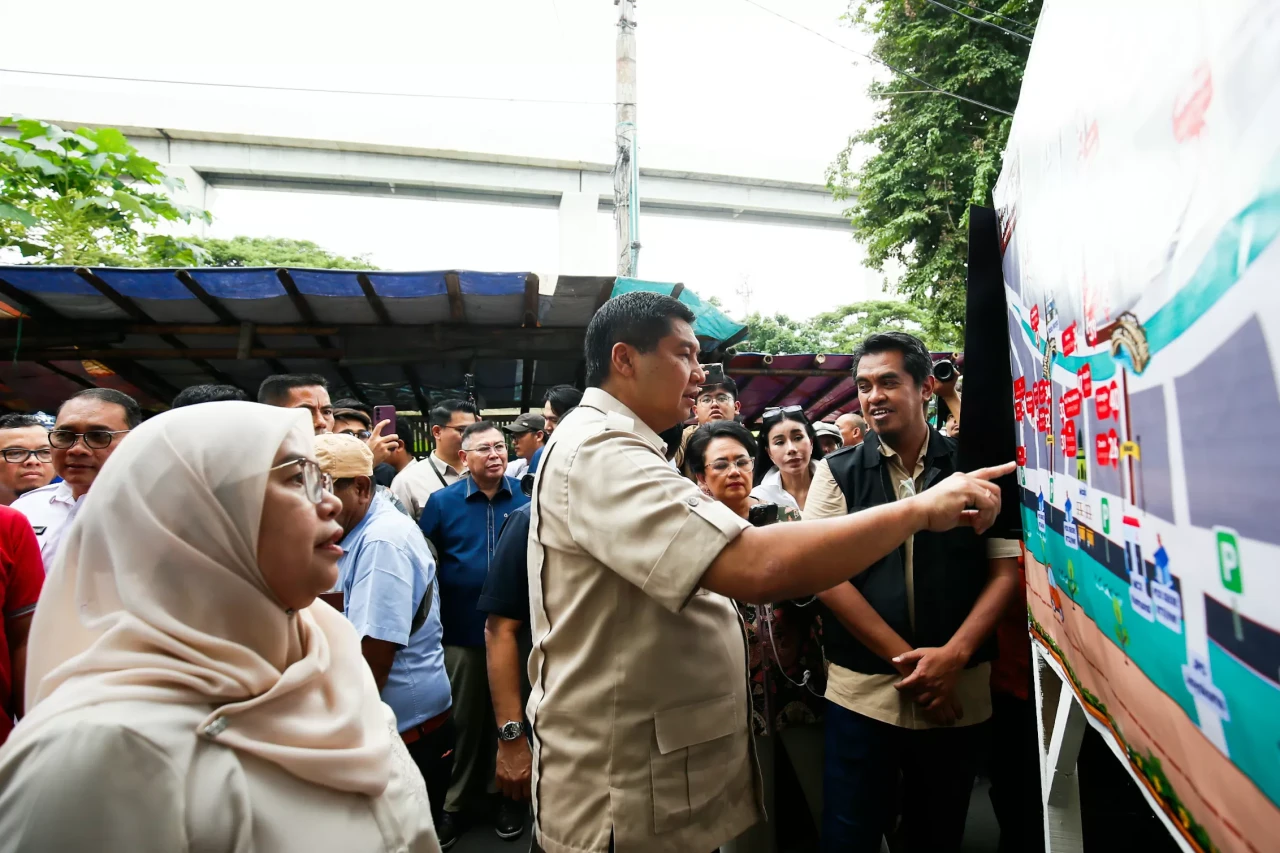Menteri PKP Pantau Renovasi...