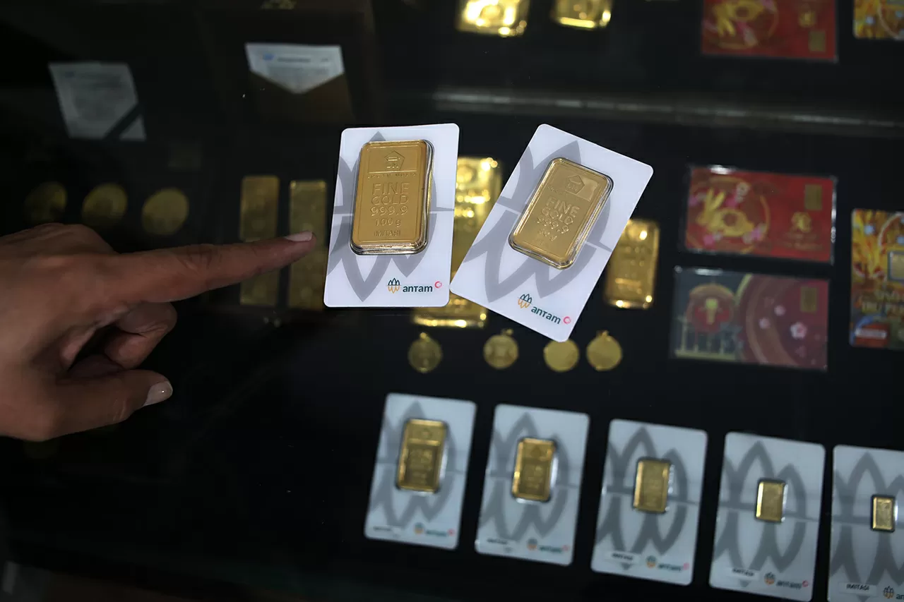 Harga Emas Antam Kembali...