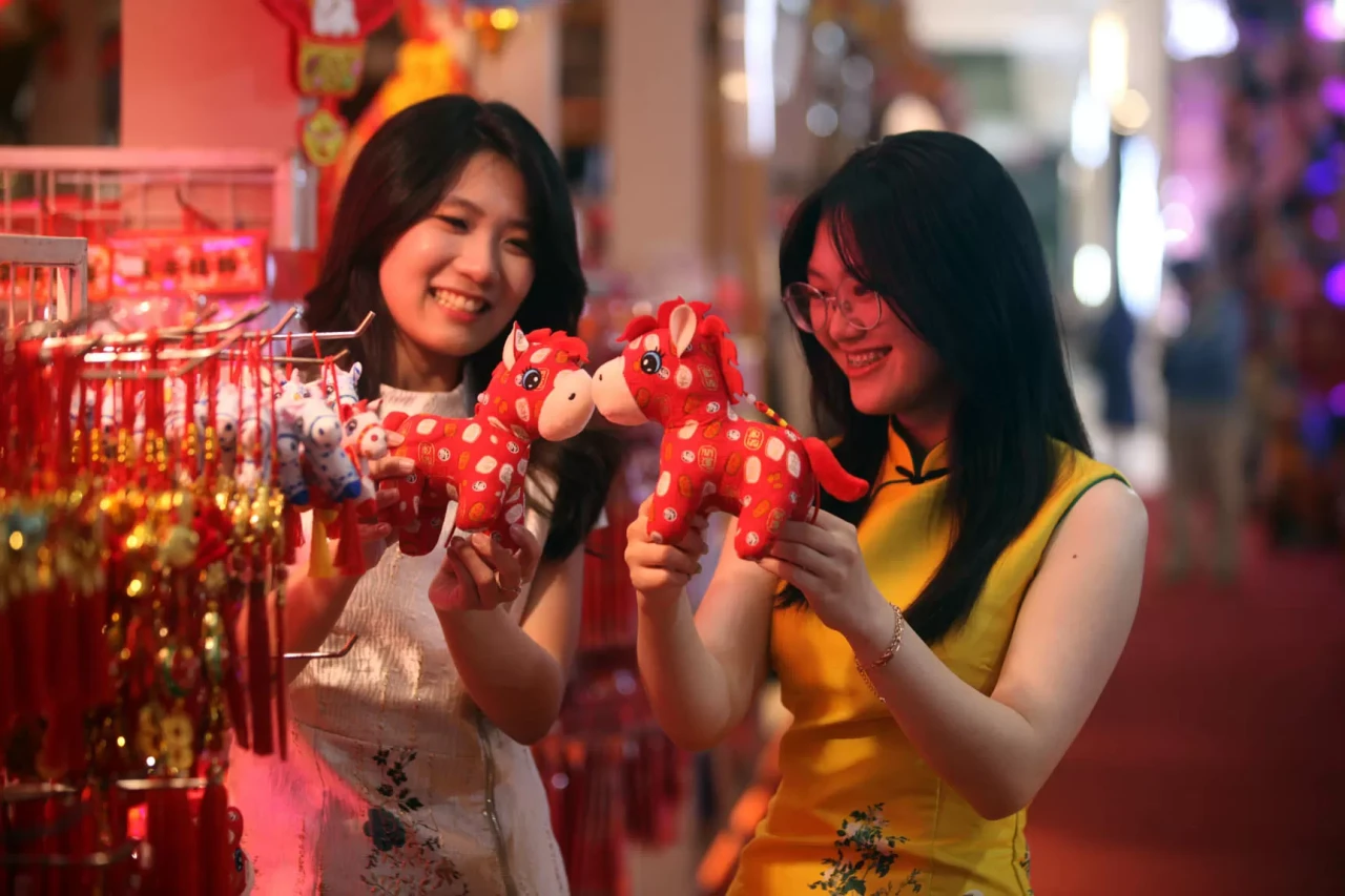 Rayakan Chinese New...