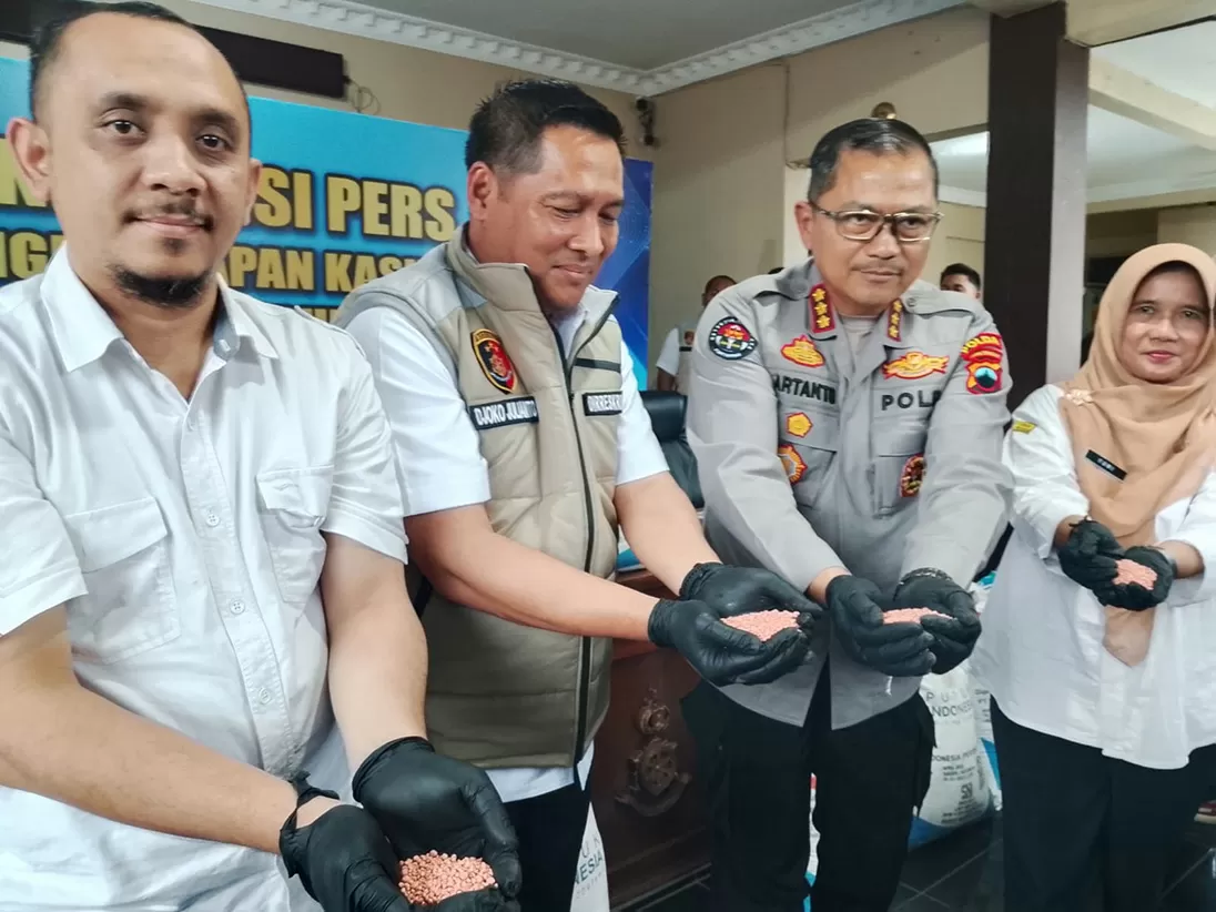 Polda Jateng Bongkar...
