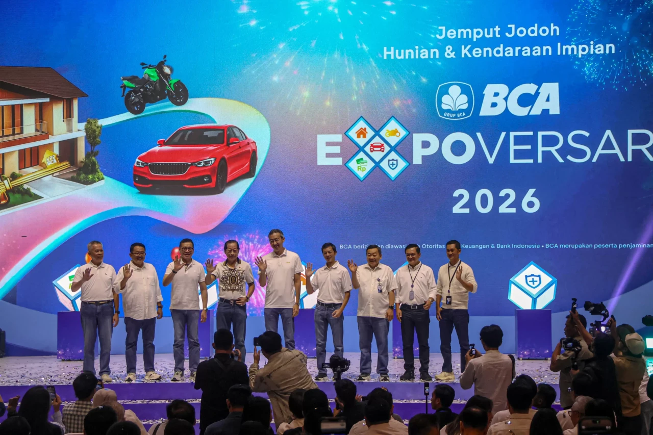 Jelang HUT ke-69, BCA...