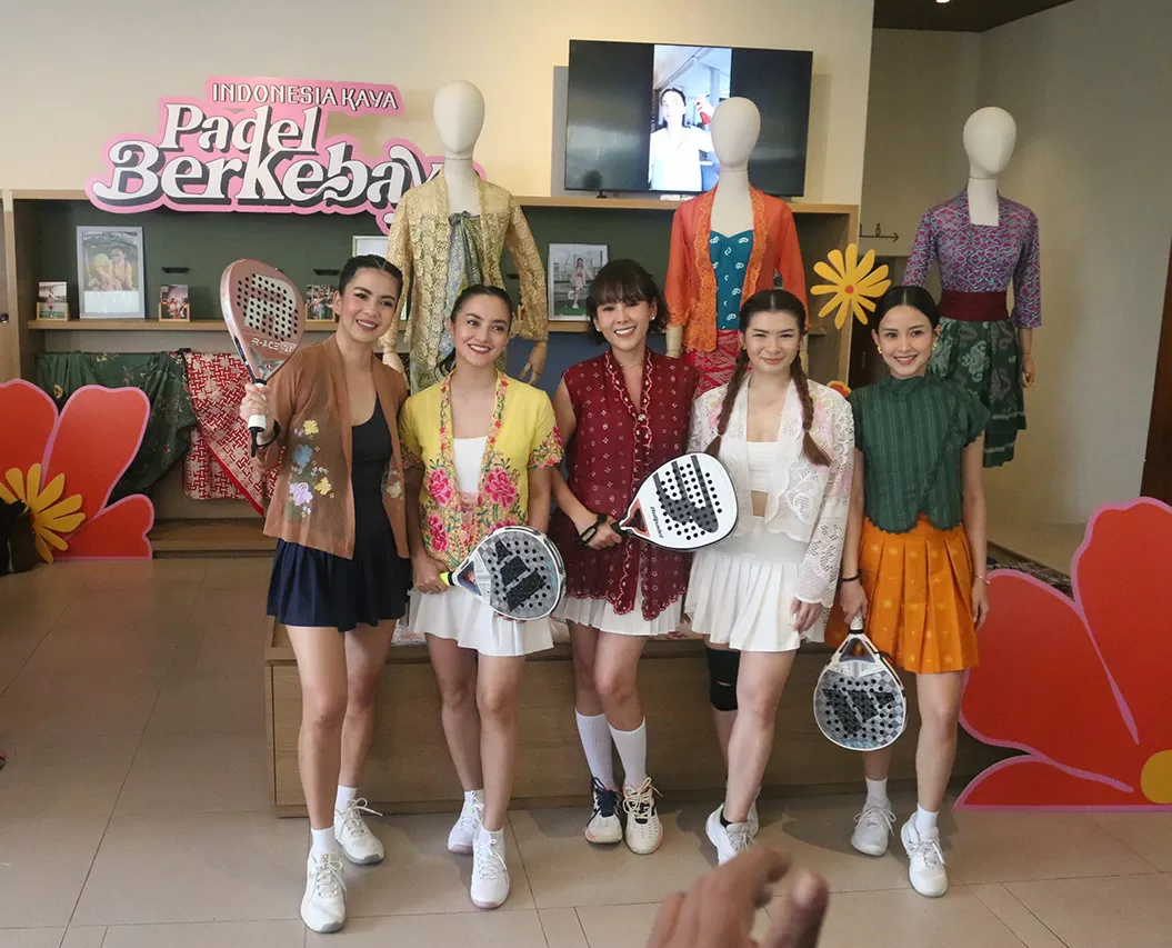 Padel Berkebaya, Upaya...