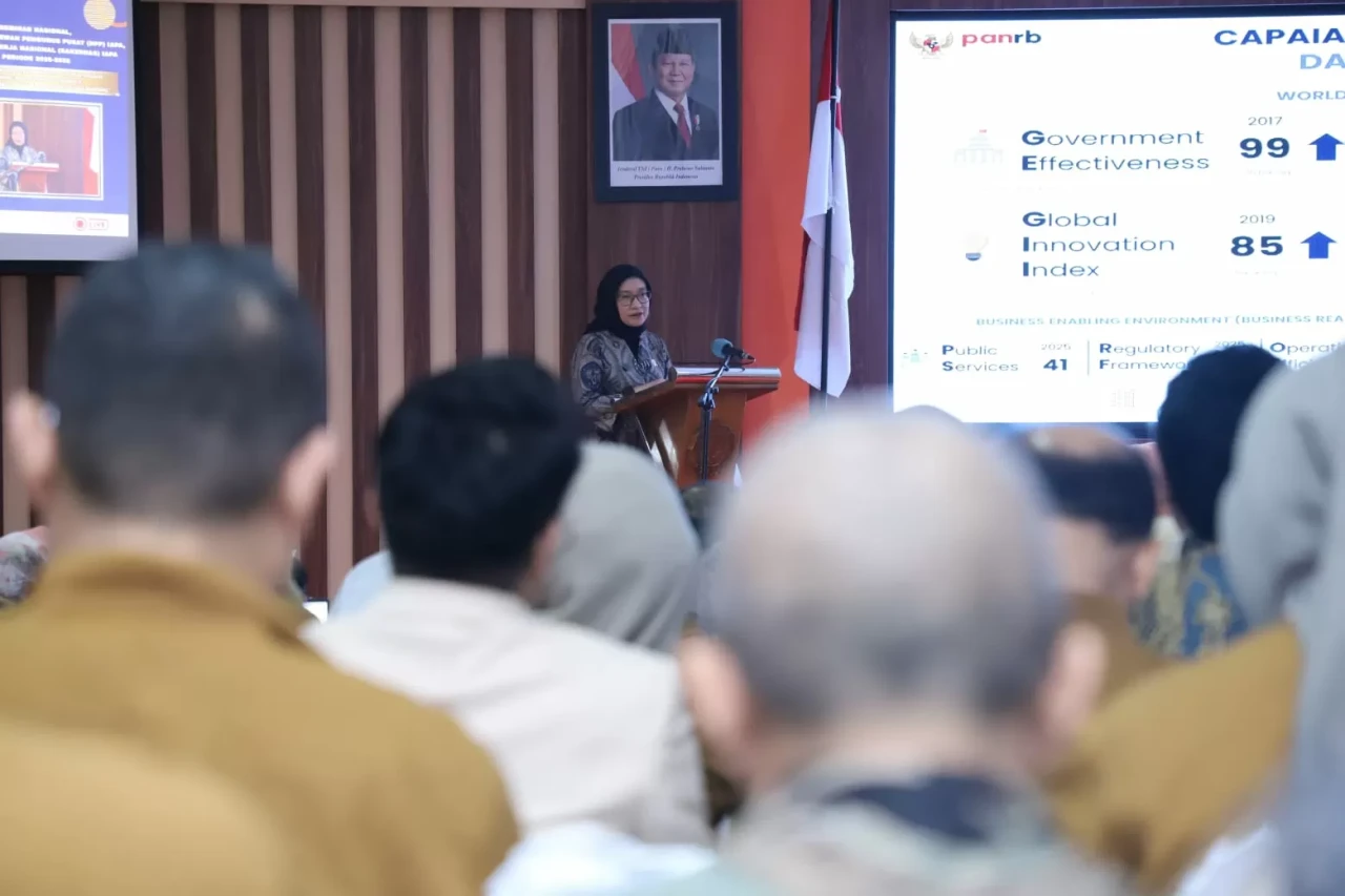 Menteri PANRB Tekankan...