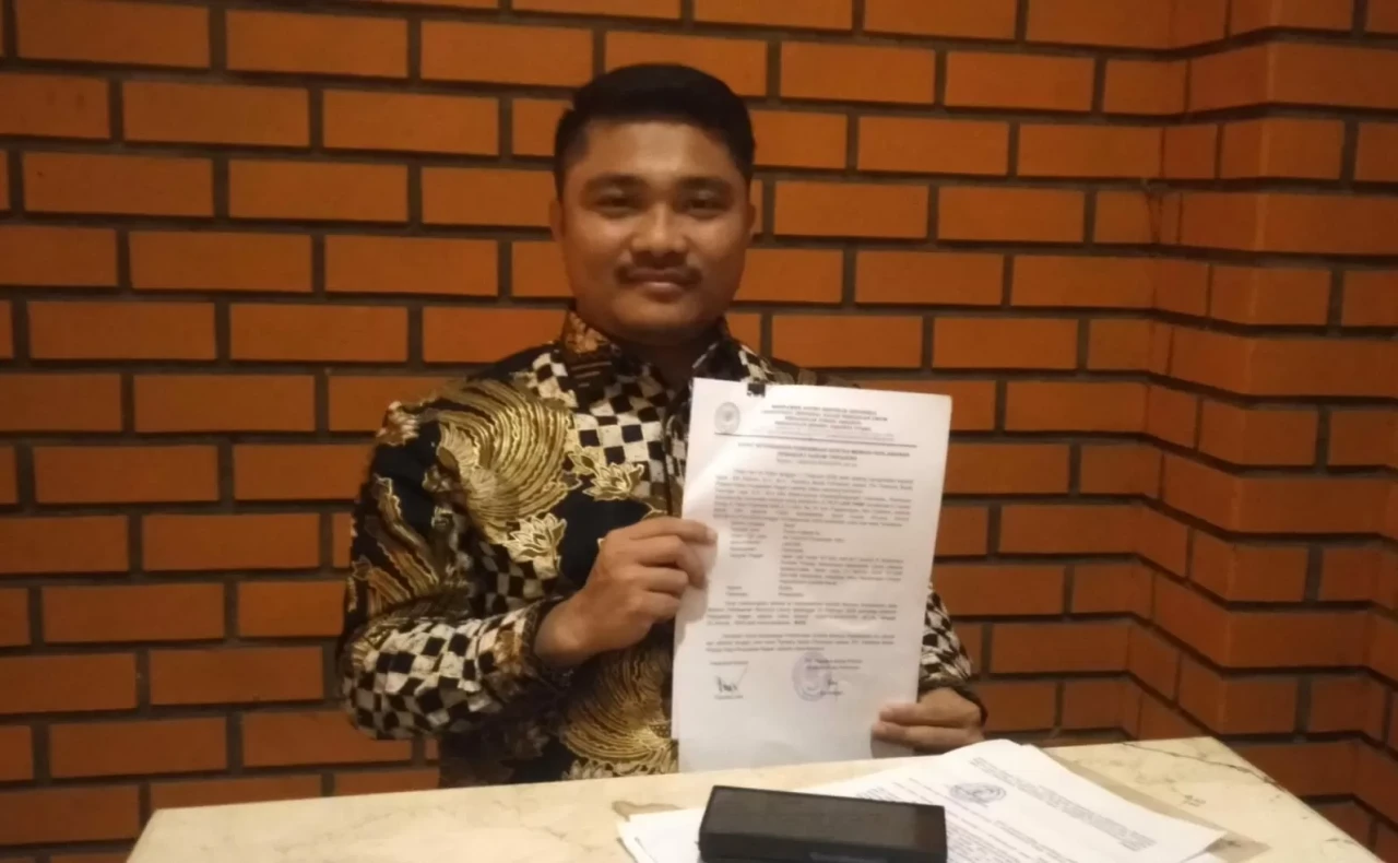 Putusan Sela Dikabulkan,...